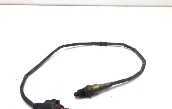 Volkswagen PASSAT B7 Lambda probe sensor 