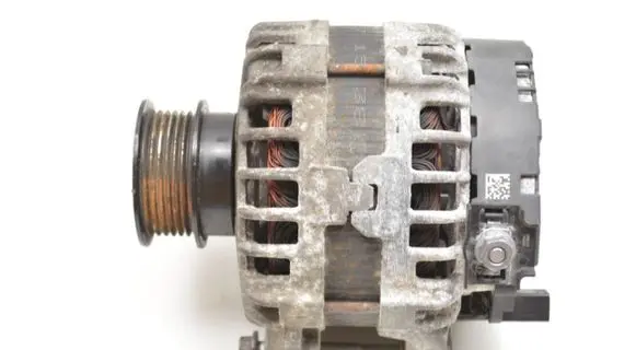 Volvo V60 Generator/alternator 30659580