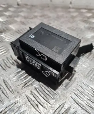 Volkswagen PASSAT CC Ignition lock 3C0905843R