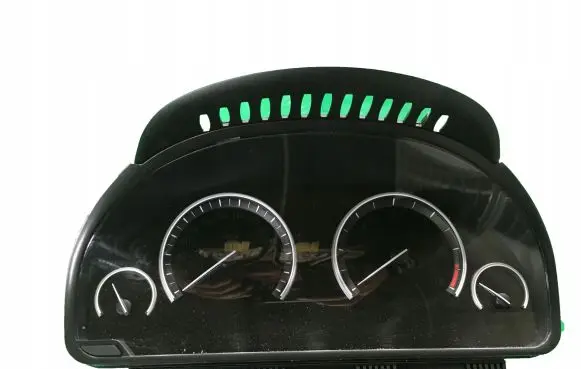 BMW X5 F15 Speedometer (instrument cluster) 9373775