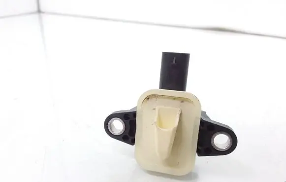 Skoda Fabia Mk3 (NJ) Airbag deployment crash/impact sensor 4H0955557