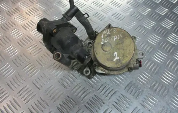Ford Mondeo Mk III Vacuum pump