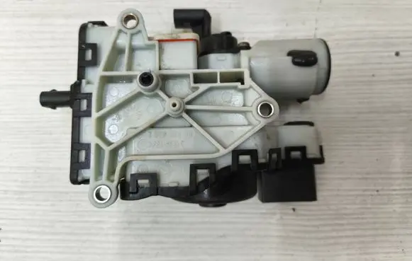 Mercedes-Benz E W212 Adblue pump 0928404016 1928499093