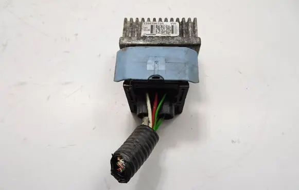 Glow plug pre-heat relay