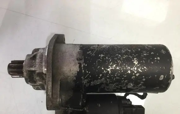 Audi TT Mk1 Starter motor 02M911023A