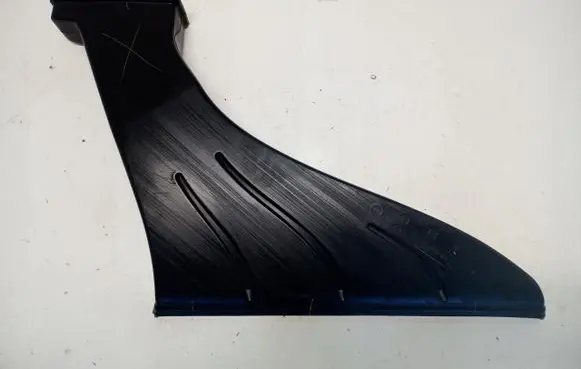Tesla Model S Radiator trim 1059335-00-B
