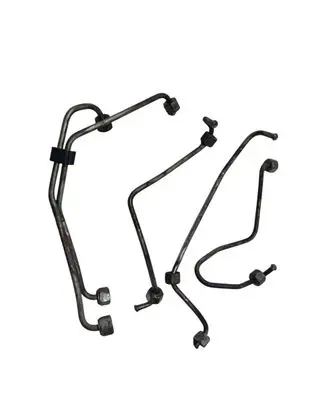 Audi A6 S6 C4 4A Fuel injector supply line/pipe 