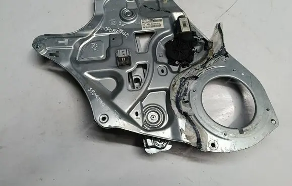 KIA Sportage Rear door window regulator with motor 834703U030S6 834703U030 091034