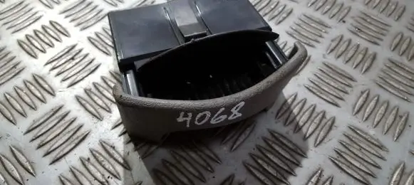 Citroen Xsara Picasso Car ashtray 9635581577