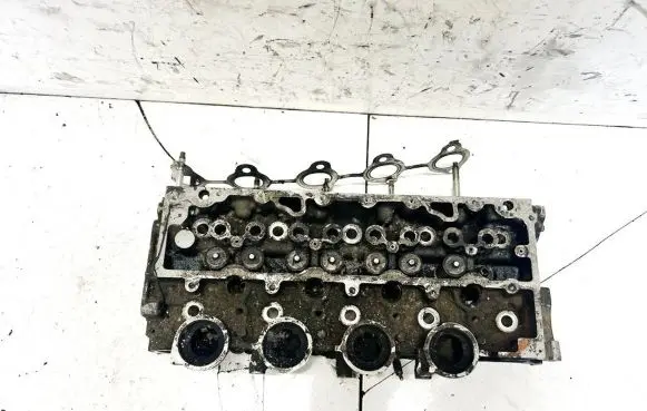 Ford Fiesta Engine head b0367209