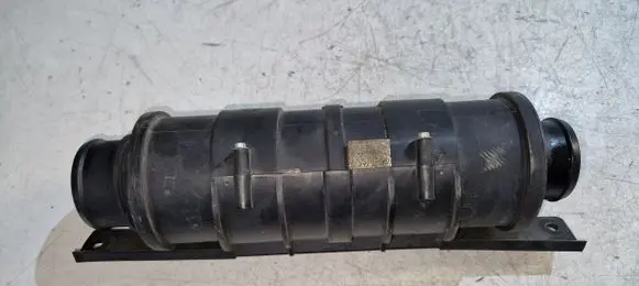 Jeep Grand Cherokee Intake resonator 52014497AB