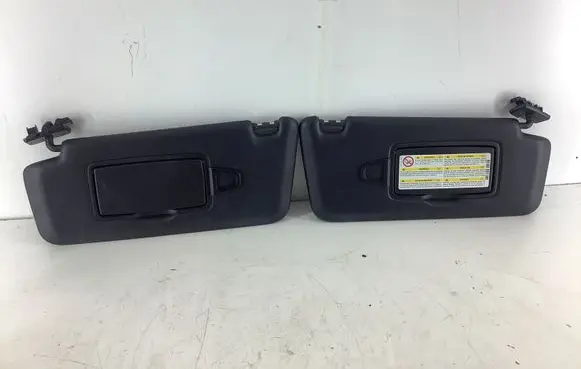 Mercedes-Benz B W246 W242 Sun visor A2468100410