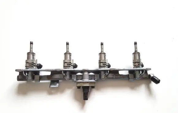 Fuel injectors set