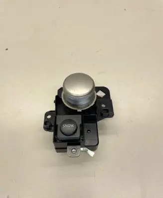 Lexus GS 250 350 300H 450H Differential lock switch 8497030100