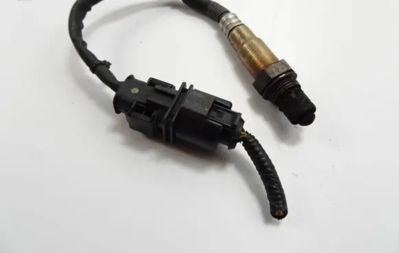 Hyundai ix35 Lambda probe sensor 9350933002 393502A410 75W0215