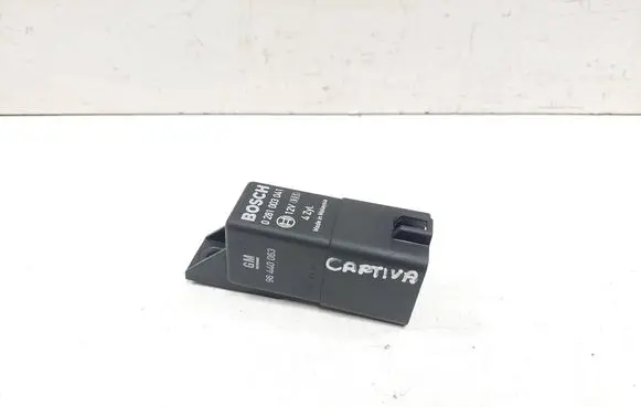 Chevrolet Captiva Glow plug pre-heat relay 0281003041 96440063