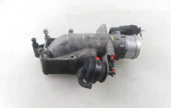 Opel Vectra C Throttle body valve 08226803 55350621