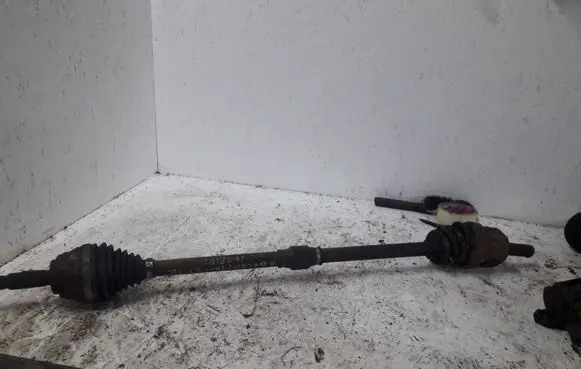 Mitsubishi Galant Front driveshaft