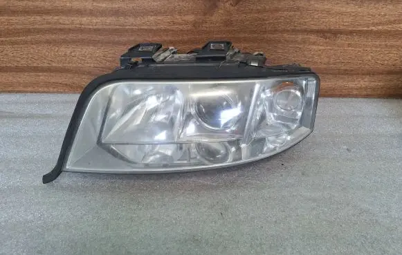Audi A6 S6 C5 4B Headlight/headlamp