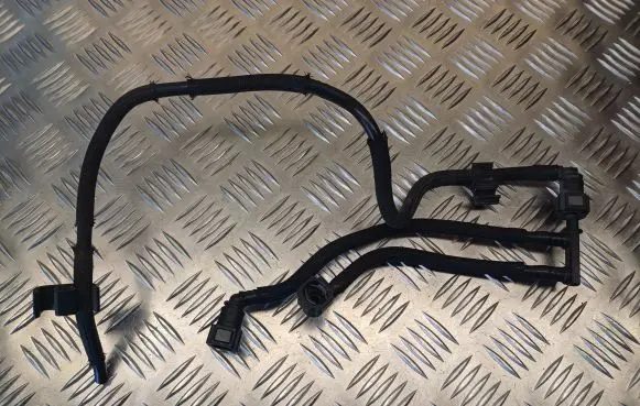 Nissan X-Trail T31 Fuel line/pipe/hose 