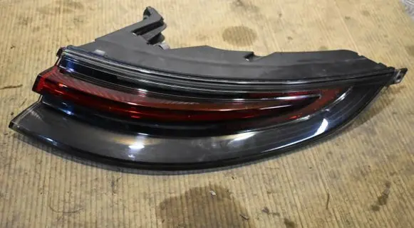 Porsche Panamera (971) Rear/tail lights 971945092A555525
