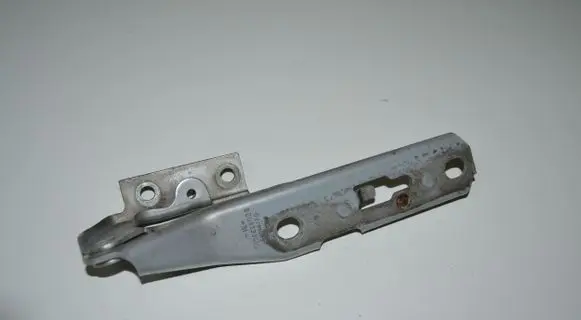 Audi A4 S4 B6 8E 8H Engine bonnet/hood hinges 8E0823301