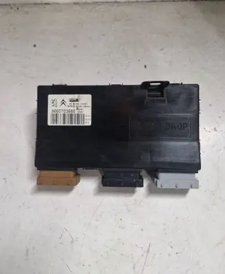 Citroen C6 Seat control module 9660703680 865191