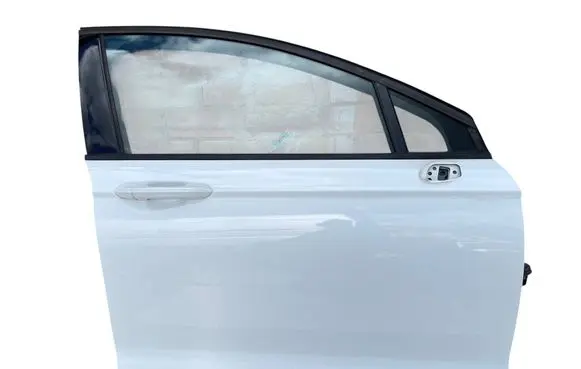 Ford Mondeo MK V Front door 