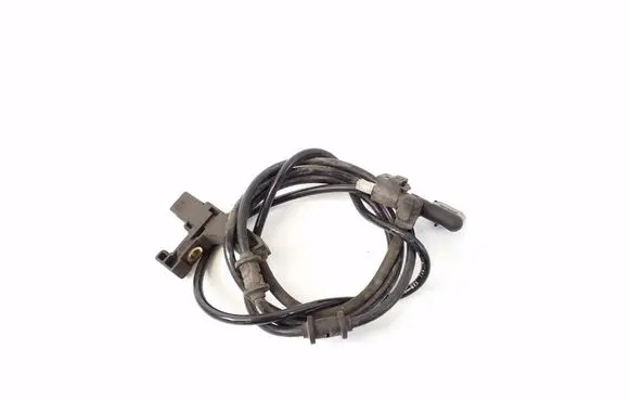 Mercedes-Benz C W204 Brake pads wear sensor A2045404010