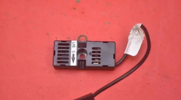 Tesla Model S Sound amplifier 1012002-01-B