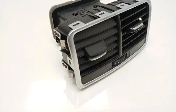 Audi A6 S6 C6 4F Rear air vent grill 4F0819203C