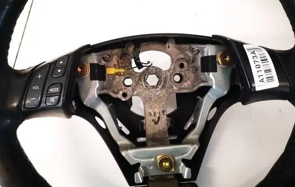 Mazda 3 I Steering wheel buttons/switches 