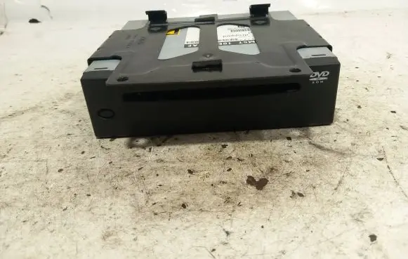 Ford Focus C-MAX CD/DVD changer 3M5110E930AA