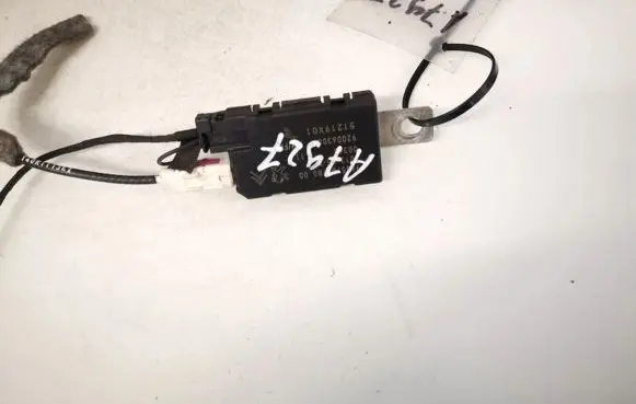 Peugeot 508 Antenna control unit 9665780780