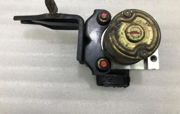 Suzuki Liana ABS Pump 0460-0123.4