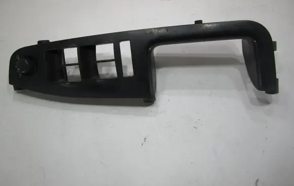 Audi A4 S4 B7 8E 8H Front door interior handle trim 8E1867171B
