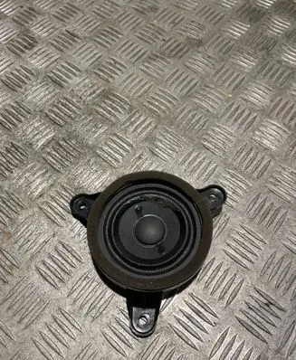 Audi A8 S8 D4 4H Front door speaker 4H0035397