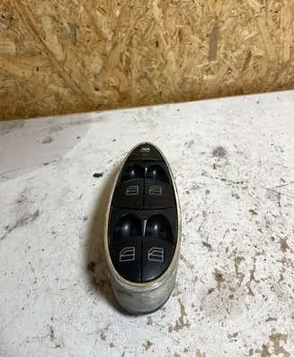 Mercedes-Benz E W211 Electric window control switch A2118219951 SWF501703