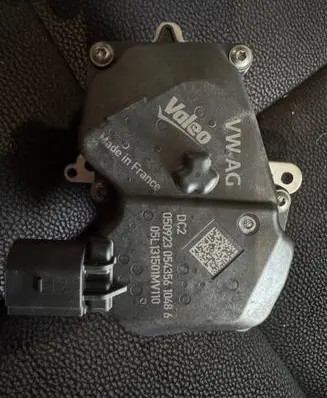Audi A3 8Y EGR valve 05L131501M