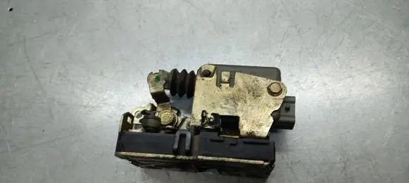 Renault Master II Front door lock