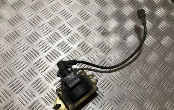 Renault Twingo I High voltage ignition coil bae504