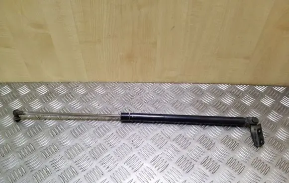 Subaru Forester SF Tailgate/trunk strut/damper