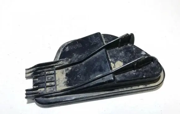 Audi A8 S8 D2 4D Headlight/headlamp dust cover