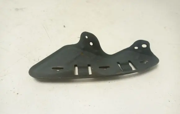 KIA Sportage Headlight/headlamp mounting bracket