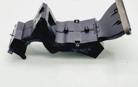 Tesla Model S Other center console (tunnel) element 105733300E