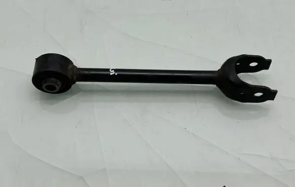 Toyota RAV 4 (XA50) Rear control arm 4871042040