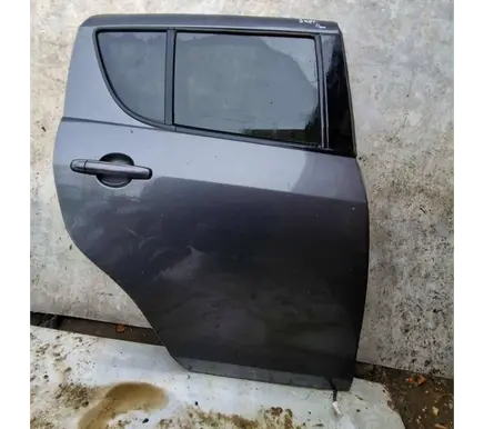 Suzuki Swift II Rear door