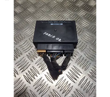 Skoda Fabia Mk1 (6Y) Comfort/convenience module 6Q0959433E