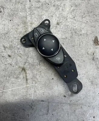 Mercedes-Benz E W211 Wing mirror switch 2118208510 03211011