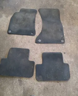 Audi A8 S8 D2 4D Car floor mat set 